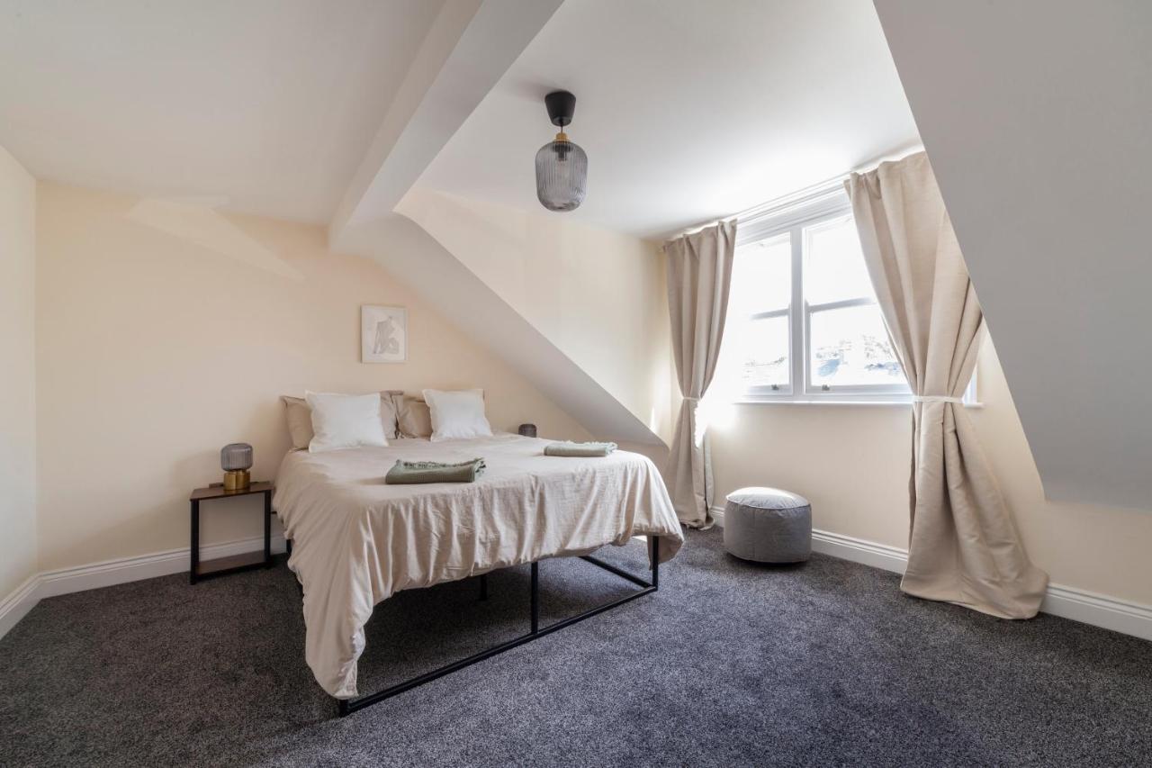 Arte Serviced Stratford - 3 Bedrooms 2 Bathrooms London, Stratford, Maryland, Free Parking, Garden, Weekly Or Monthly - Up To 8 Guests Londres