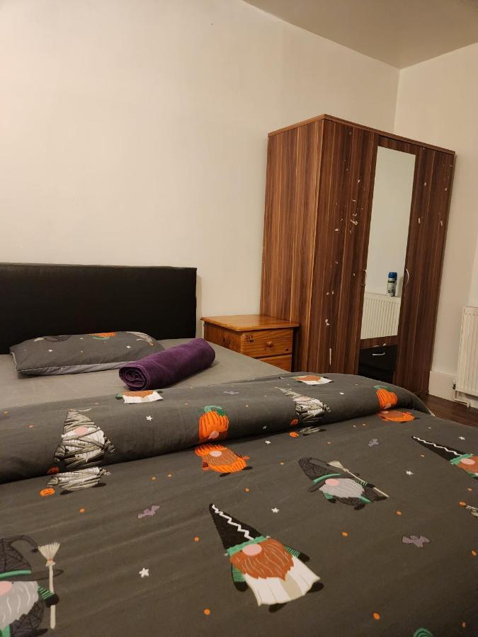 Affordable Private In Wembley Hospedagem domiciliar