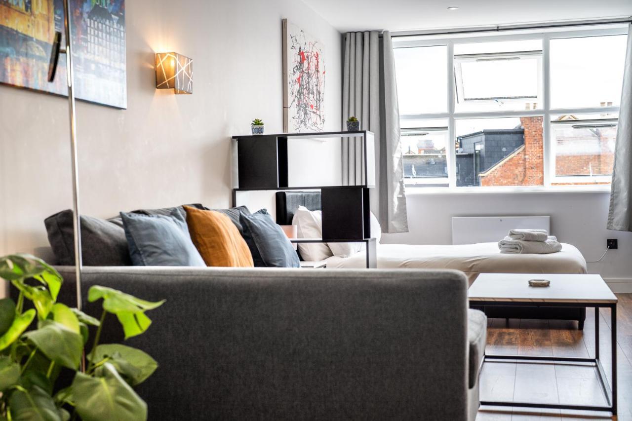 2 - West Brand New Loft Londres