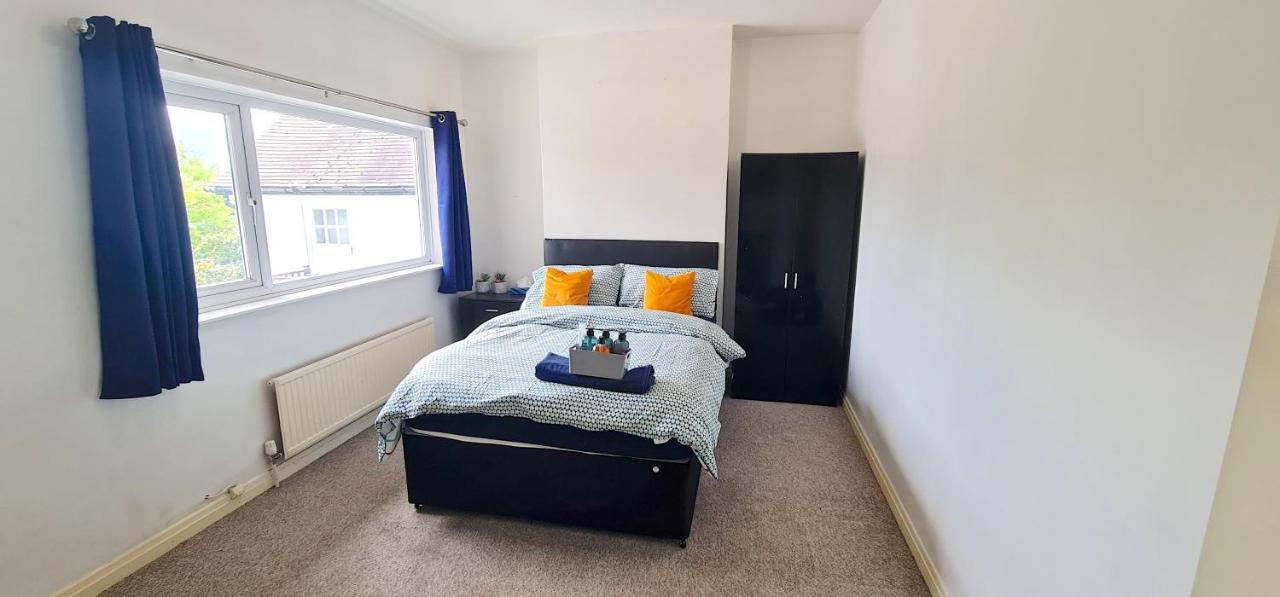 Move Estates - Multiple * London