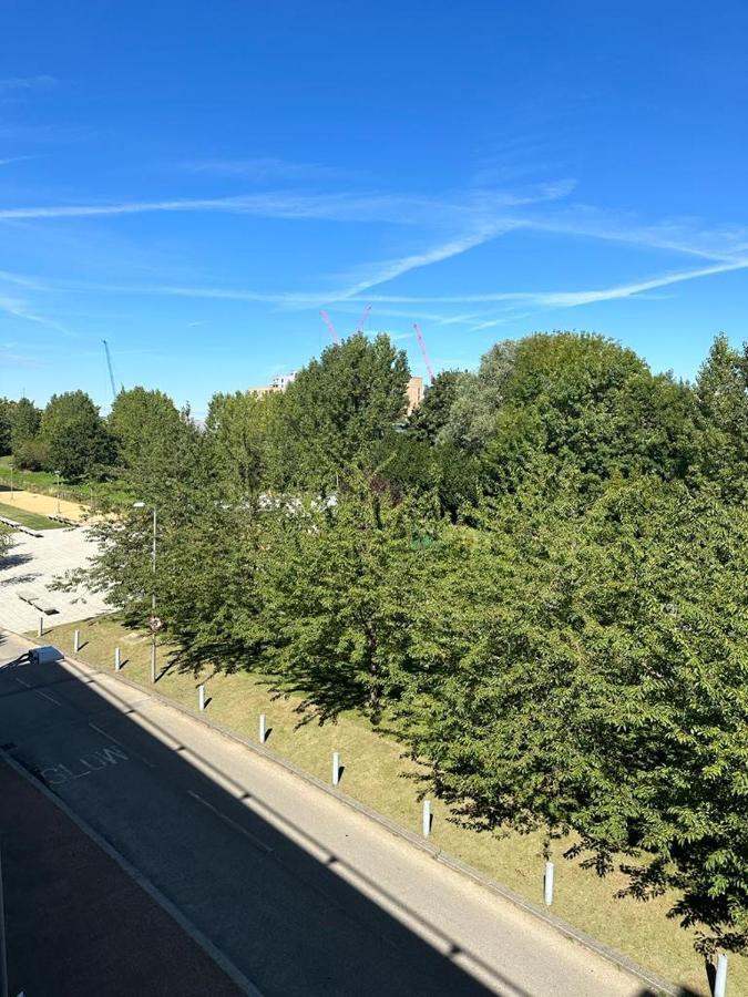 Luxury Modern 1 Bedroom With Balcony Apartamento Londres