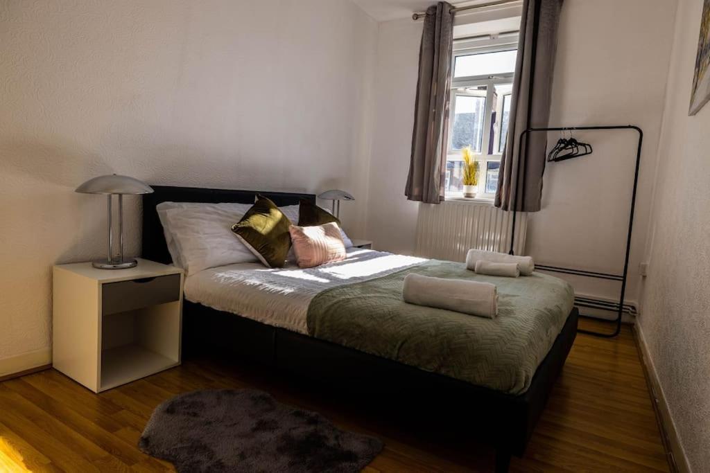 Pristine 3 Beds Hackney E9 London