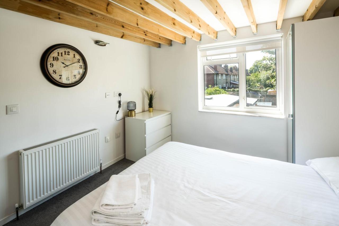 Cozy 2 Bedroom / Westfield / Hammersmith Hospital Londres