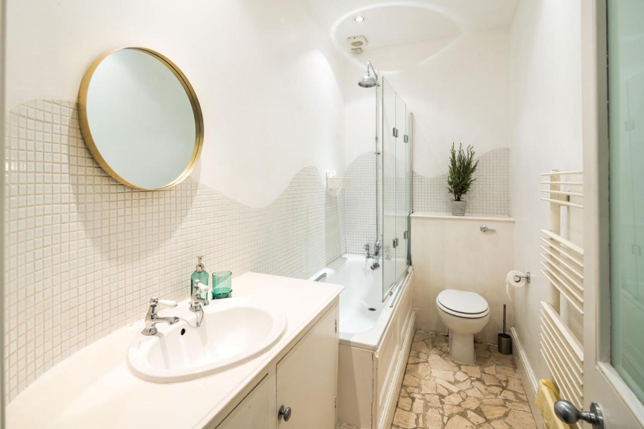 Spacious 1 Bedroom / Gloucester Road / Harrods Apartment