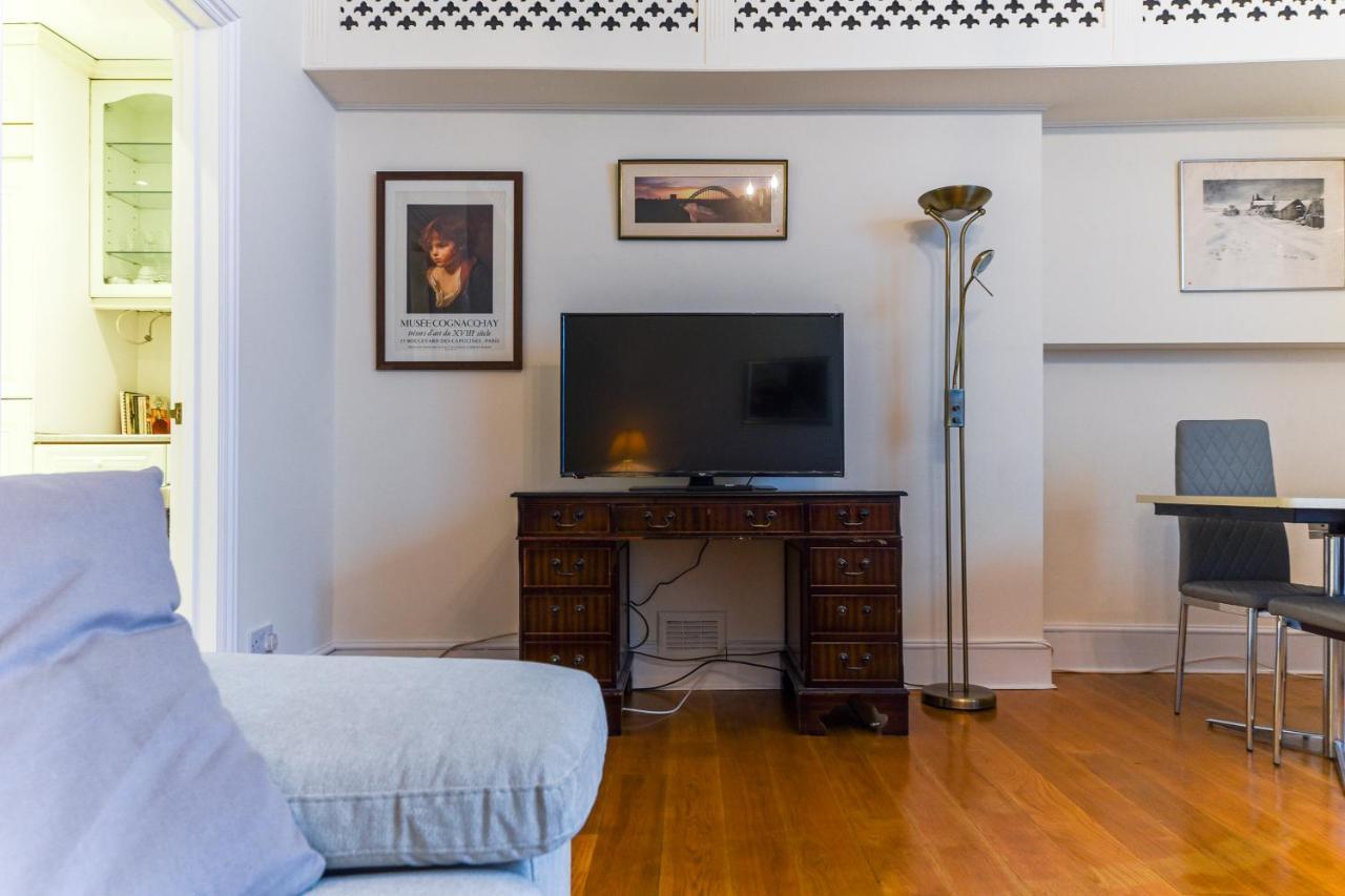 Hydepark Queens Gate Apartment London