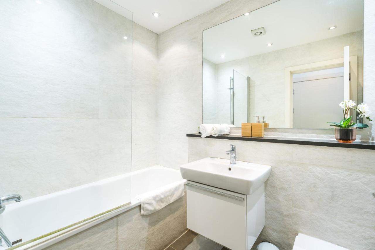 Spacious 2 Bedroom / Earls Court / Kensington Apartamento