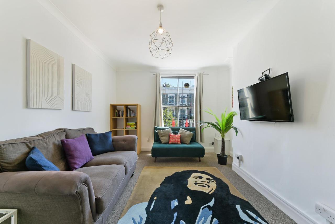 Apartment Maidavale 2 Bed - Sleeps 6 London