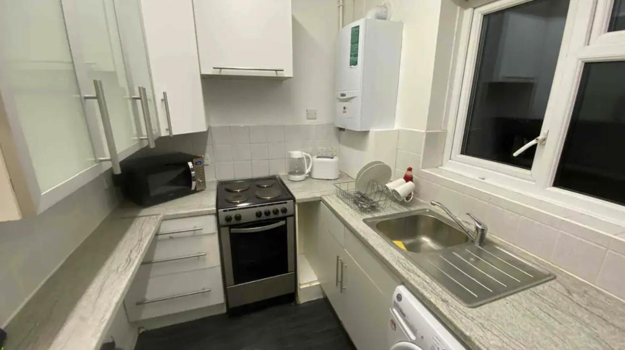 Snug Kingsize Bedroom Flat In Appartement Londres