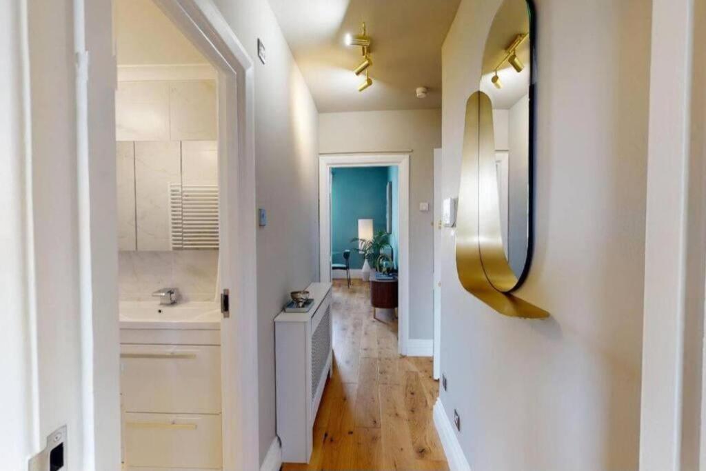 Gorgeous Hyde Park With Lift-elevator Access & View Appartement