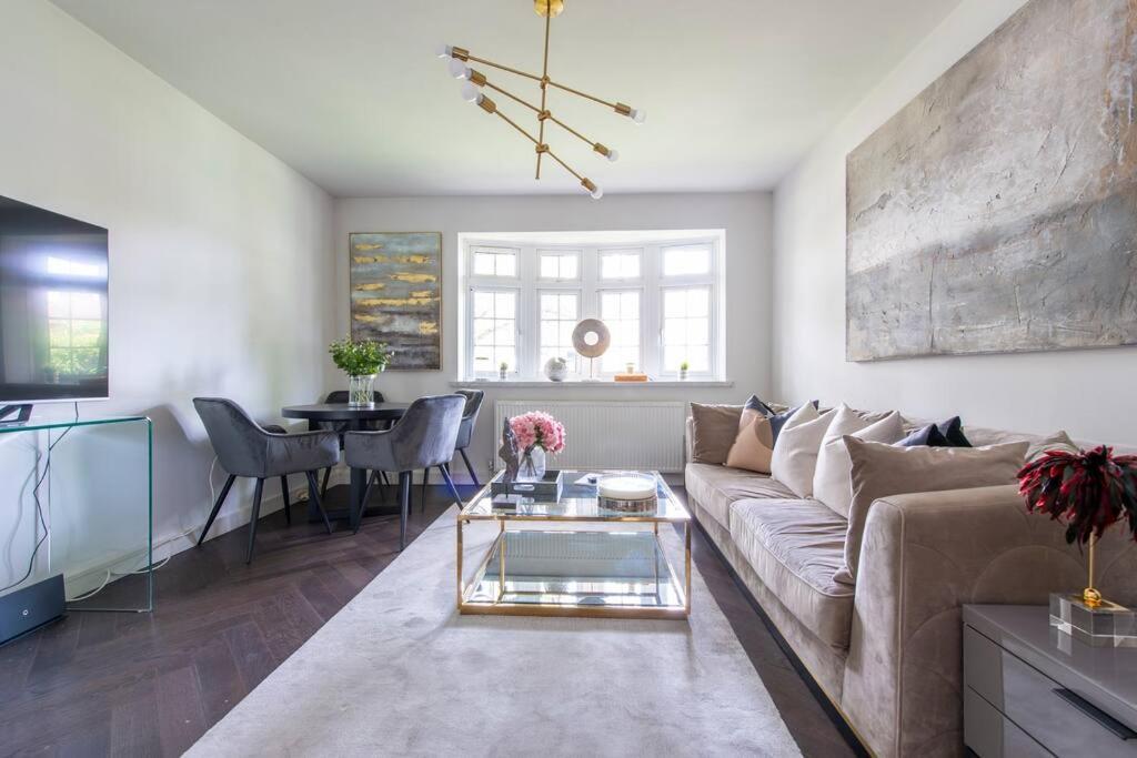 Apartamento 2 Bedroom Modern Urban Sanctuary 1cc - Cherrydeal Londres