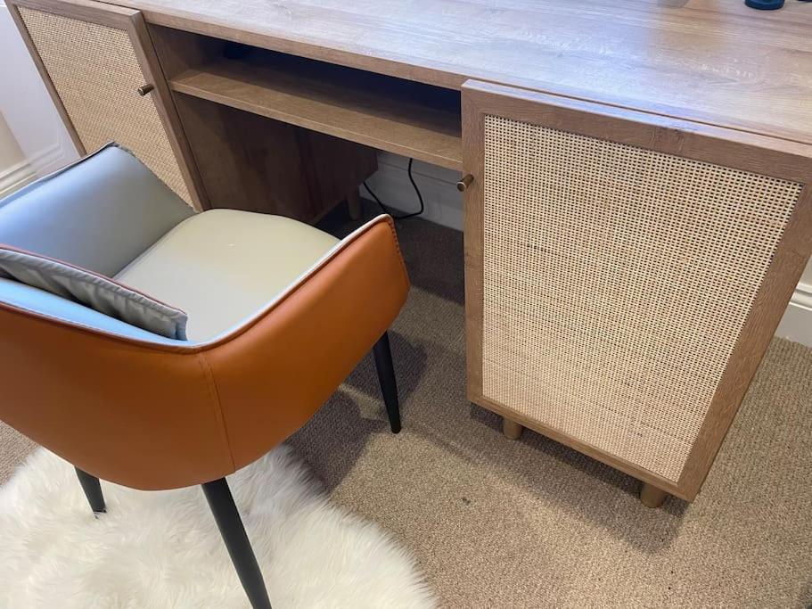 Whole House, Ensuite & Garden, 3 Bedrooms * Londres