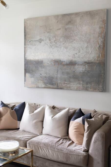 2 Bedroom Modern Urban Sanctuary 1cc - Cherrydeal Londres