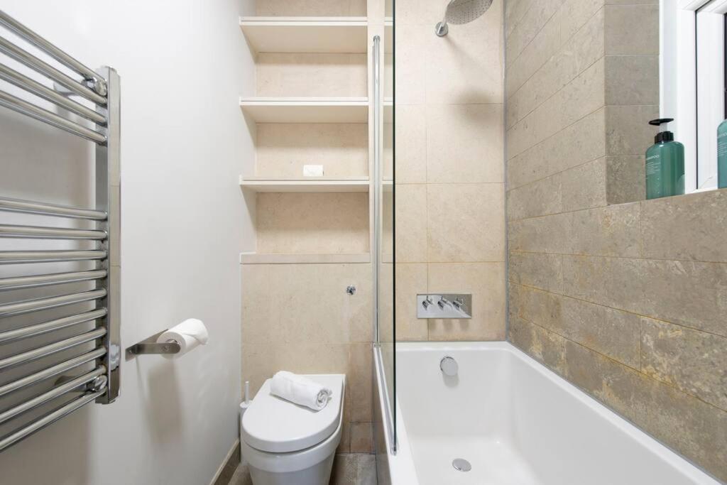 2 Bedroom Modern Urban Sanctuary 1cc - Cherrydeal Londres
