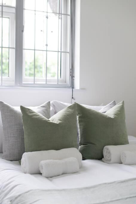 2 Bedroom Modern Urban Sanctuary 1cc - Cherrydeal * Londres