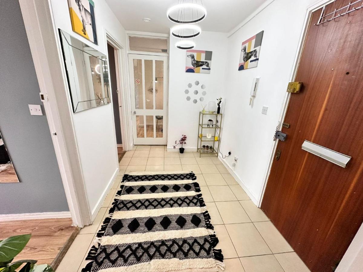 Chelsea 2-bedroom And Living Apartment London