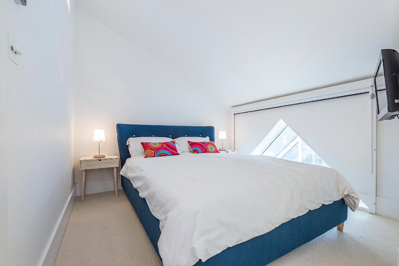 Hidden Gem In Chiswick, Stylish 1 Bedroom House Appartement