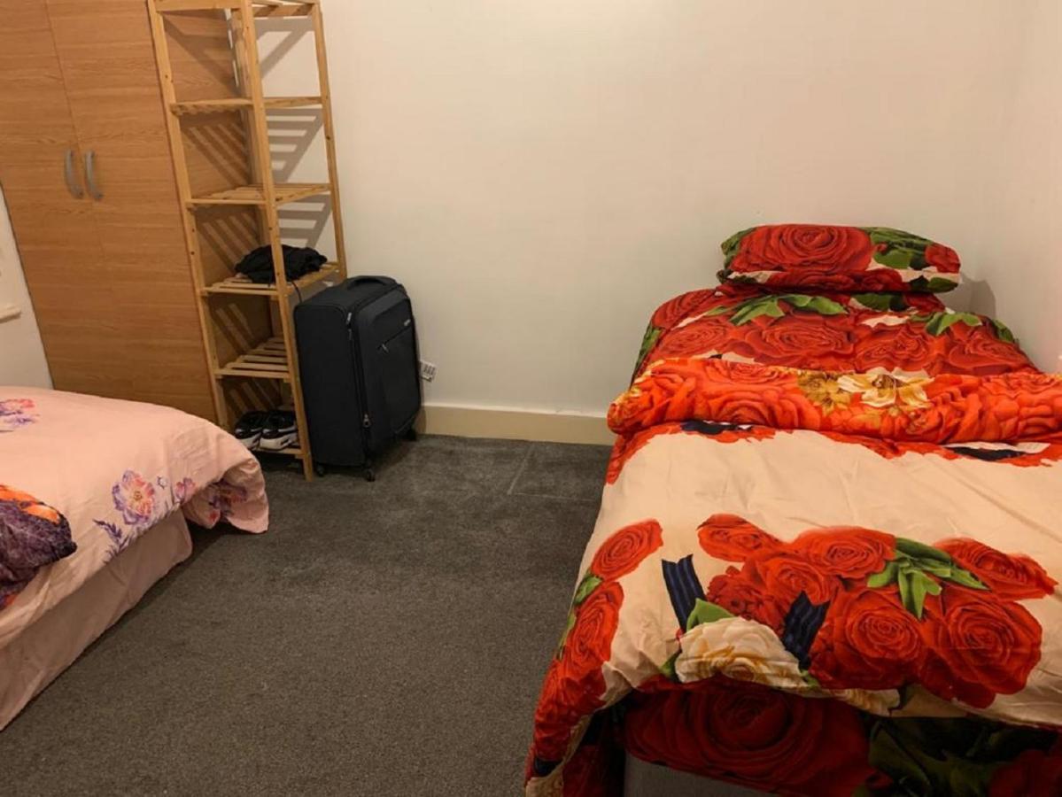 Casa de hóspedes Luxury Extra Large Double Bedroom Near The St Street