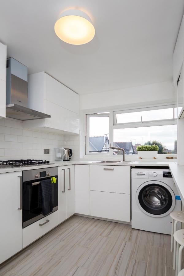 Apartamento Stylish And Cosy 1 Bdr Apt, Ealing Broadway Londres