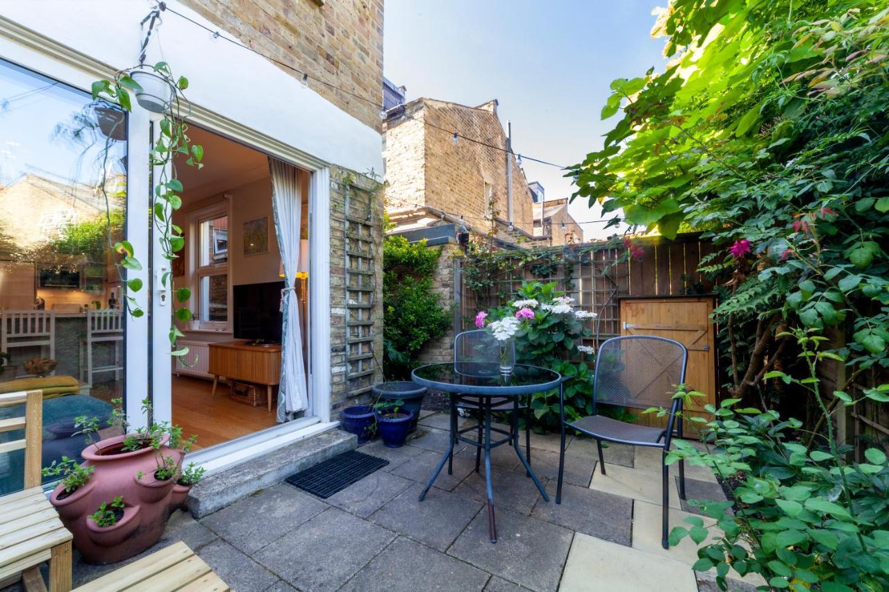Splendid 2br Wprivate Gdn, Fulham Apartamento