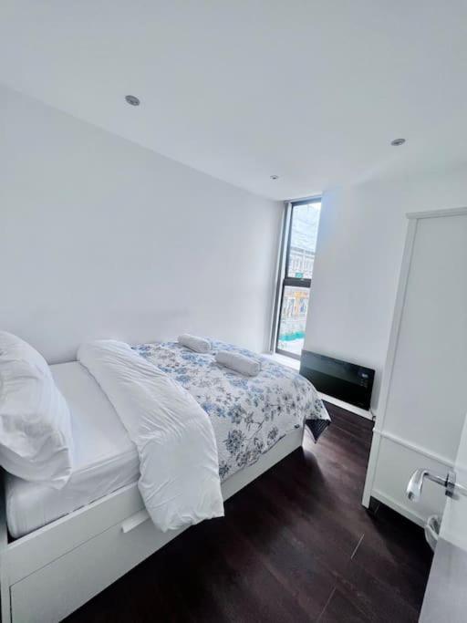 Apartment Flat 3, 417 Fulham, 2 Bedroom, 1 Bathroom Flat *