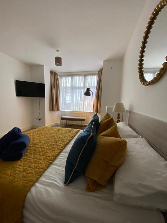 The Queen's Apartment London