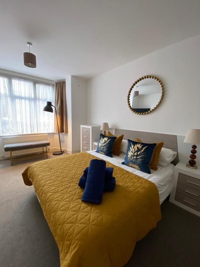 The Queen's Apartment London