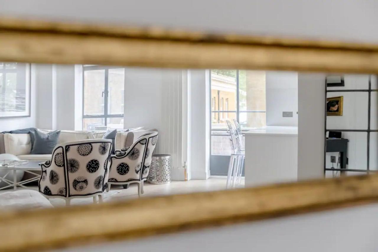 Sleek & Stylish 1bd Flat W Balcony - Kings Road Londres