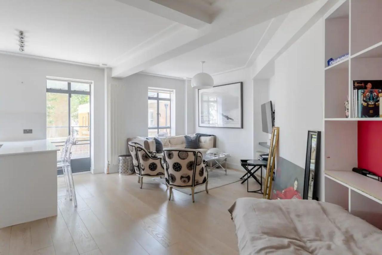 Apartamento Sleek & Stylish 1bd Flat W Balcony - Kings Road *