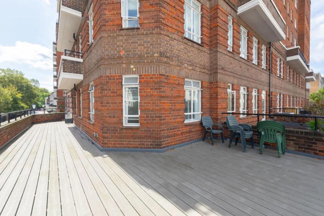 Apartamento Sleek & Stylish 1bd Flat W Balcony - Kings Road *