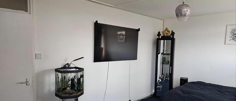 Guest house Double With Balcony Near Park *