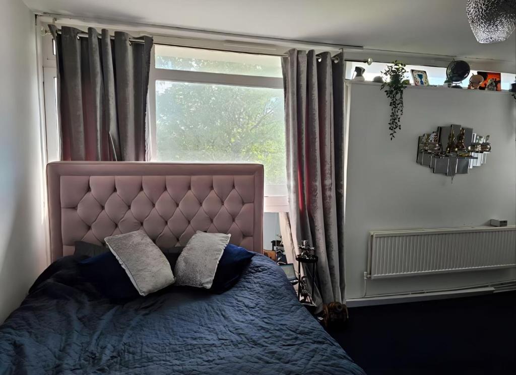 Guest house Double With Balcony Near Park London