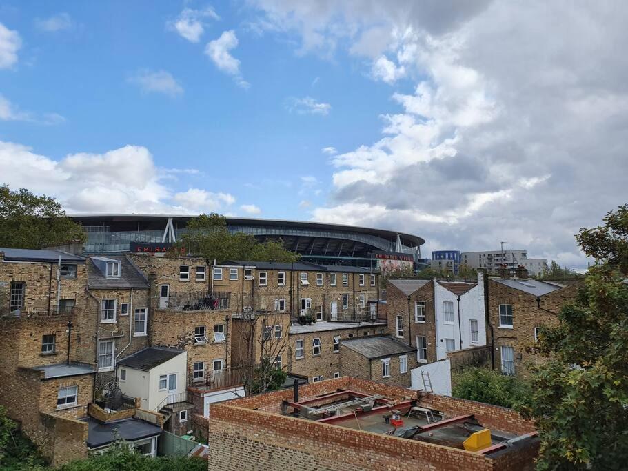 1 Bed Flat A Step To Emirates Stadium * London