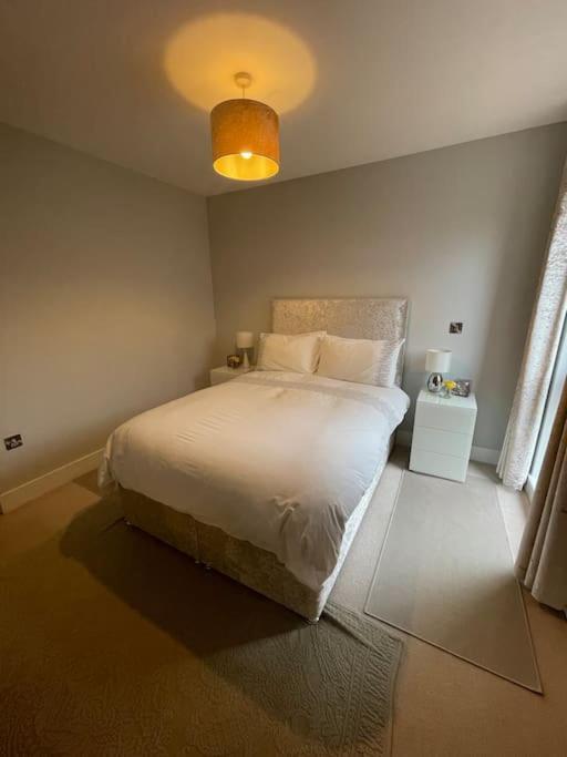 Appartement 2 Bedroom Acton *
