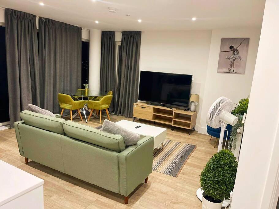 Appartement Morden Luxury 2bedroom *