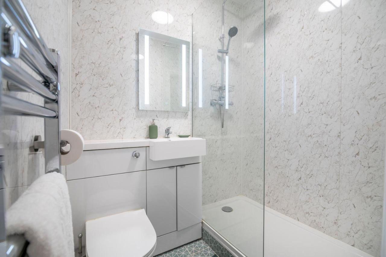 Stylish First Floor 1br Flat In Notting Hill