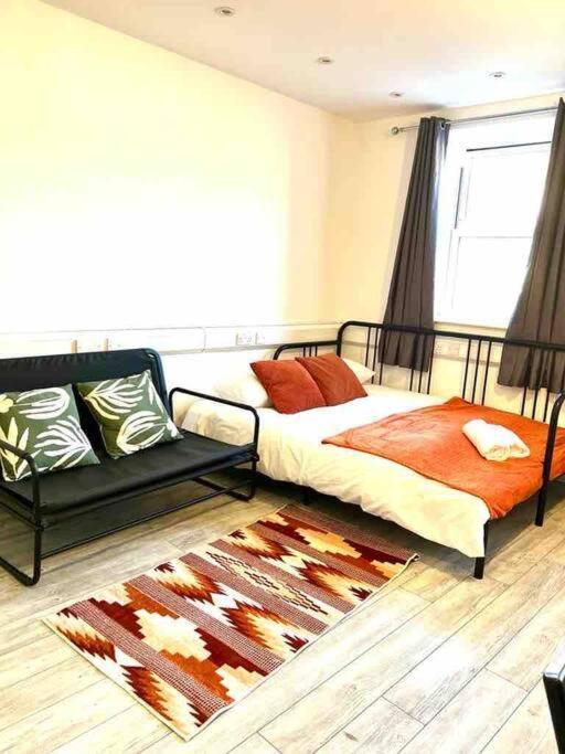 Spacious Flat In Apartamento