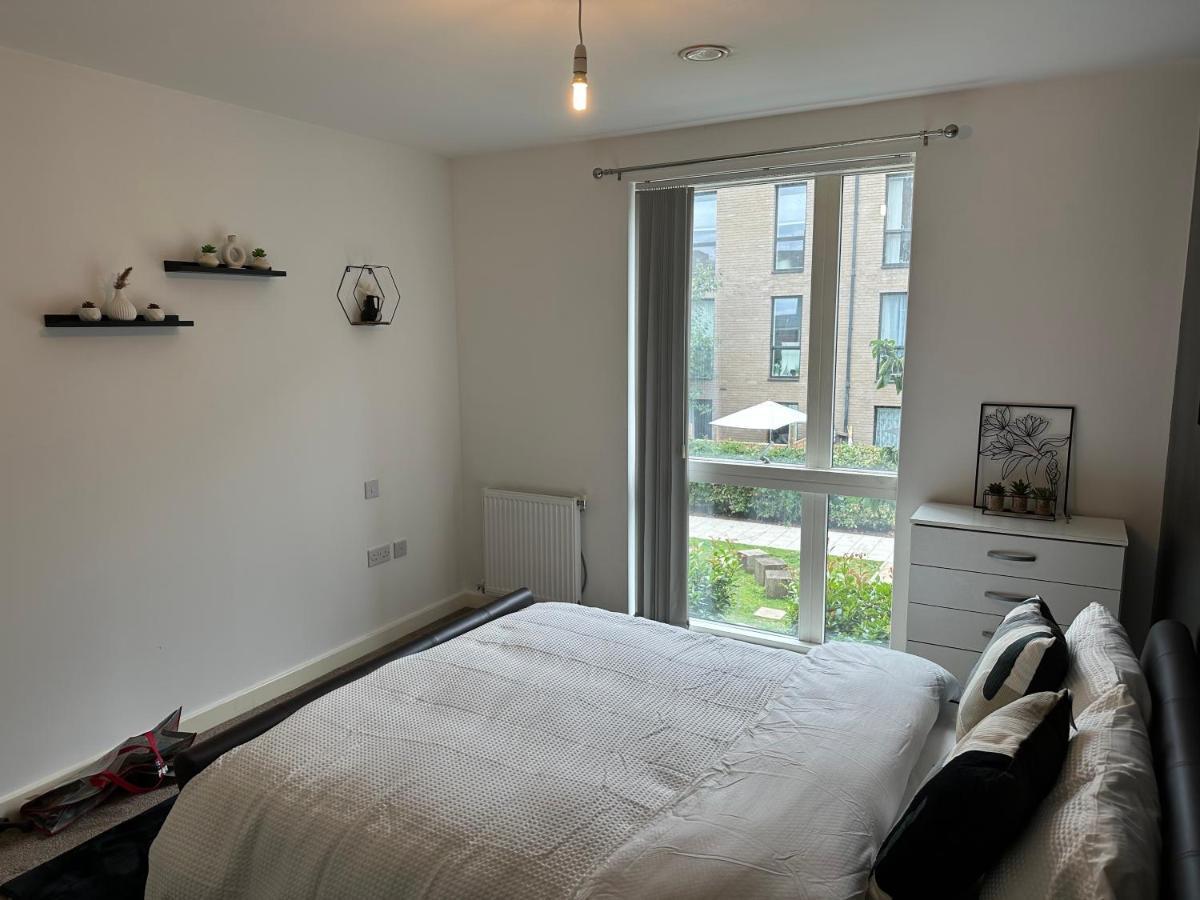 Deluxe Spacious Near Bridge! * Londres