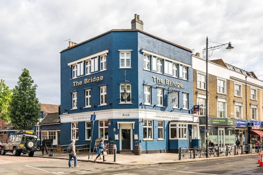 Spacious 2 Bed Garden Flat By The Thames+parking *