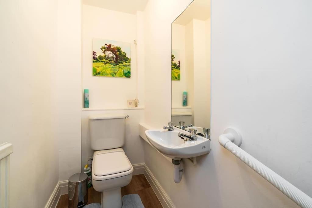 Spacious 2 Bed Garden Flat By The Thames+parking Appartement *