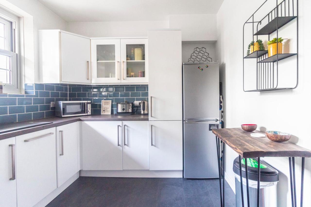 Modern & Cozy 1bdr Wexcellent Travel Links * Londres