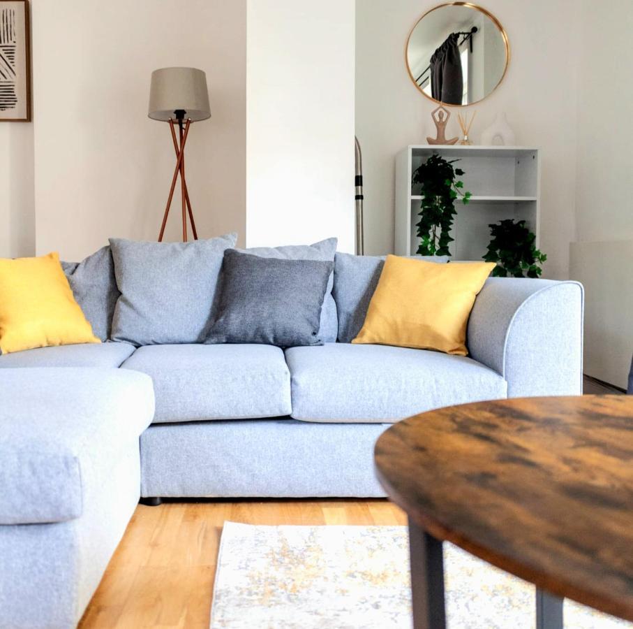 Comfy 2 Bed With Private Garden,battersea Ldn * Londres