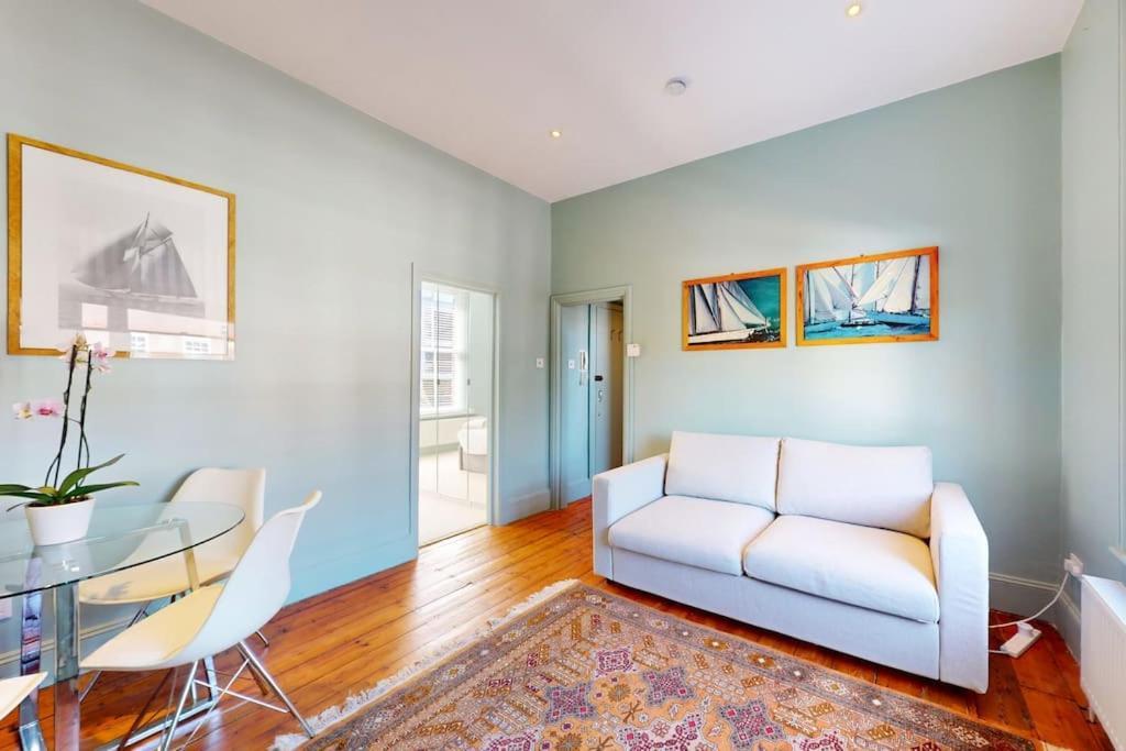 Stunning In Clapham Old Town * London