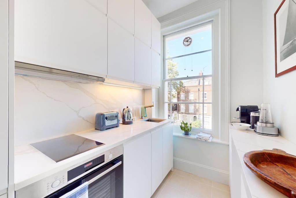 Stunning In Clapham Old Town London
