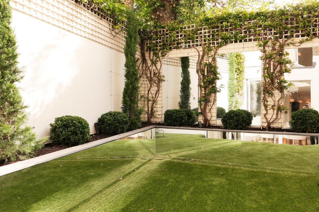 Belgravia Flat, With Private Terrace Appartement Londres