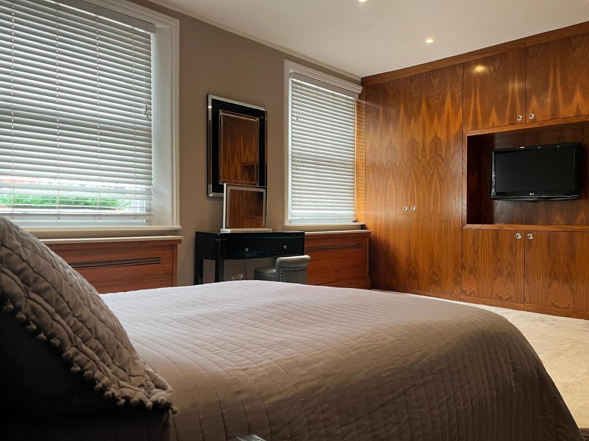 Mansion Queensberry