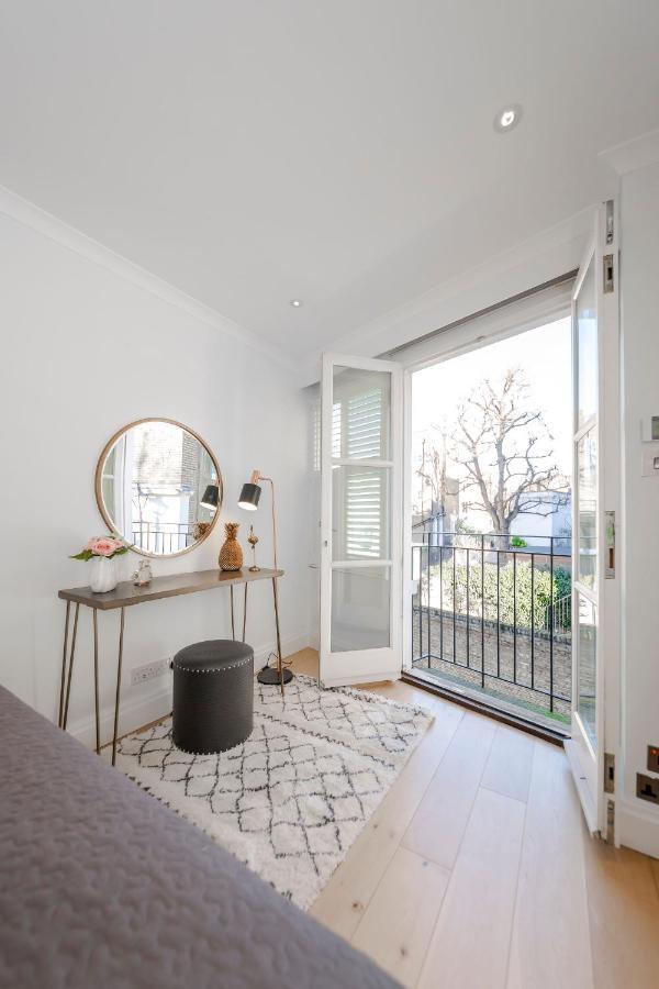 Holiday home Coco's Place Kensington-private House-enjoy London-5min Walk Kensington High Street *