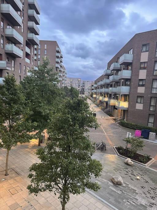 Cosy In East * London
