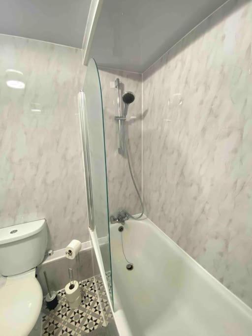 Chic 2 Bed In Brick Lane