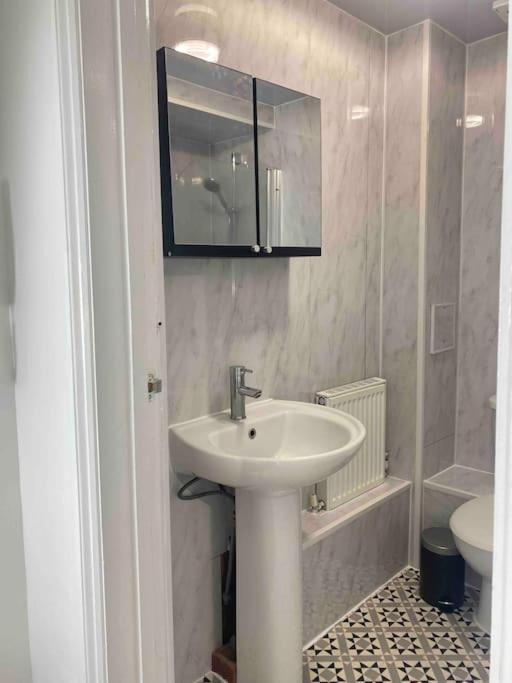 Chic 2 Bed In Brick Lane