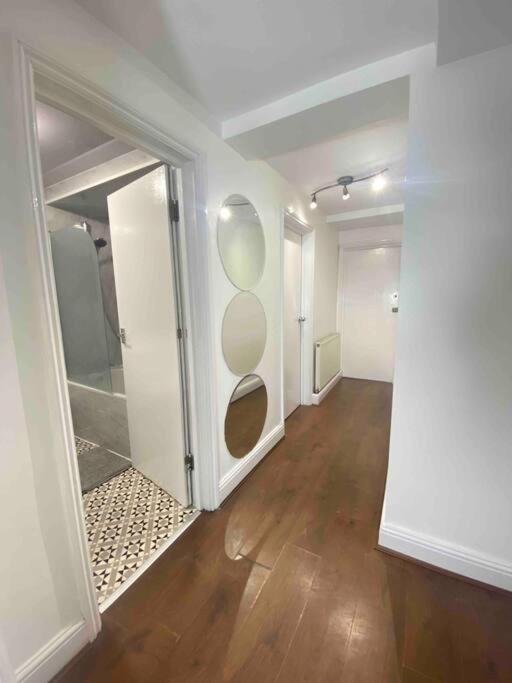 Chic 2 Bed In Brick Lane *